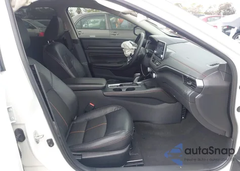 2022 Nissan Altima Sr Intelligent Awd z USA, uszkodzony, nr VIN 1N4BL4CW1NN313047